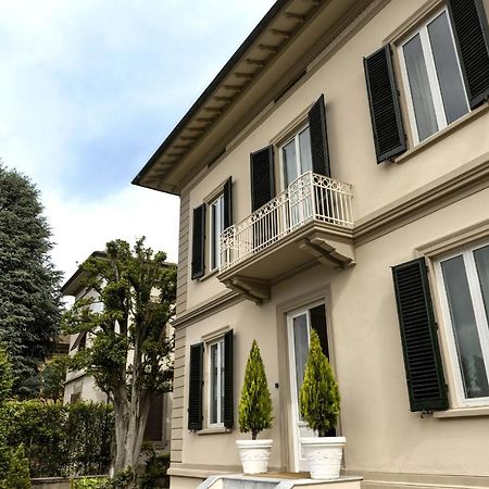 Villa La Tuia B&B 卢卡 外观 照片